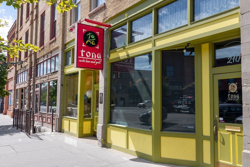 Tona Sushi Bar & Grill, Ogden