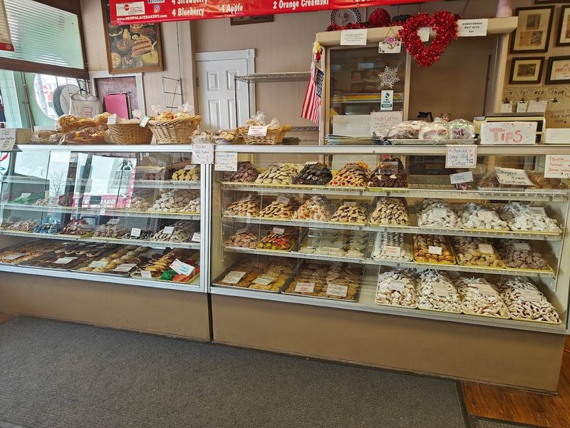 New Palace Bakery