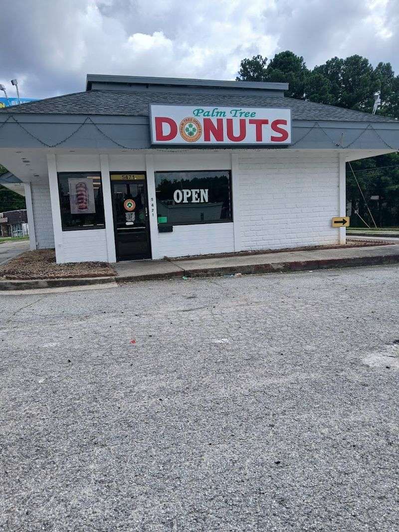 The Drive-Thru That Keeps The Line Moving