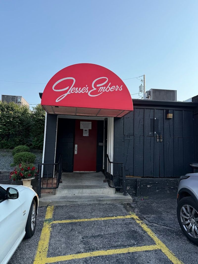 Jesse's Embers, Des Moines