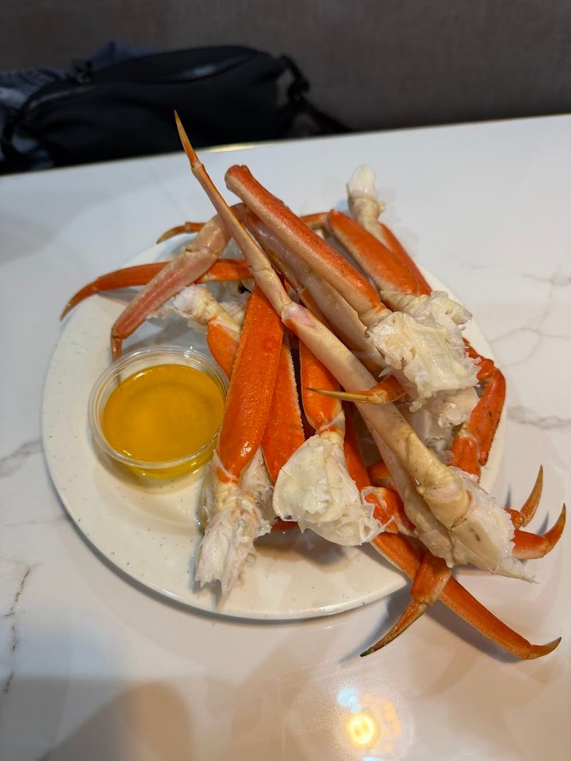 The Snow Crab Legs That Keep People Coming Back