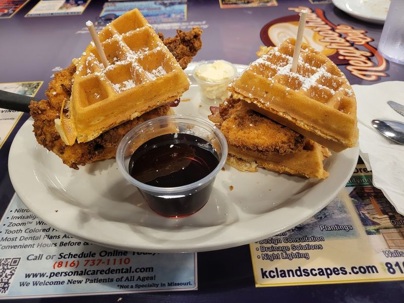 Waldo Cafe