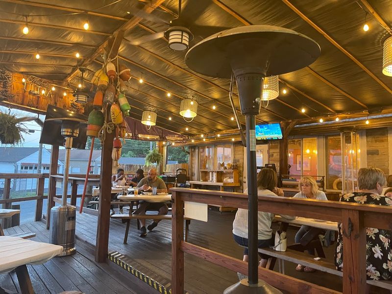 Stoney Creek Inn