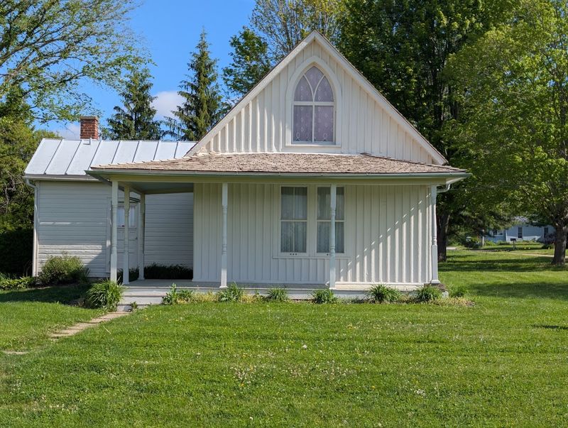 American Gothic House Center, Eldon