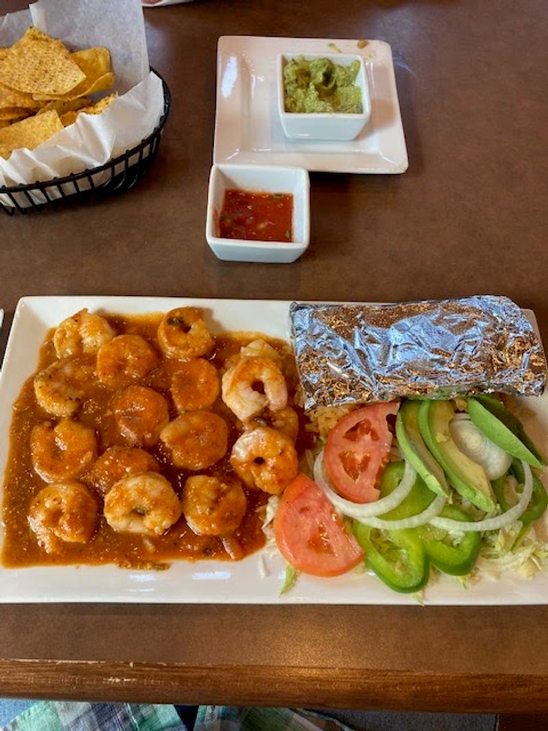 Shrimp Dishes That Bring Coastal Flavor to Landlocked Iowa