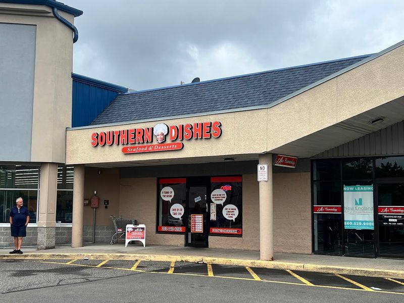 Southern Dishes Seafood & Desserts – Meriden