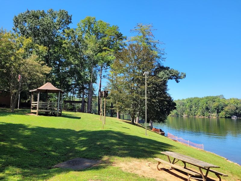 Lake Hickory And The Outdoor Life It Unlocks