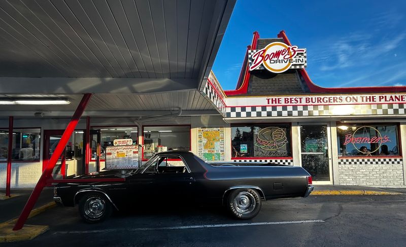 The First-Come Spots Make Dinner Feel Like An Event