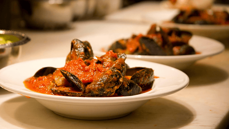 Alla Famiglia Fine Foods Brings The Kitchen Home With You