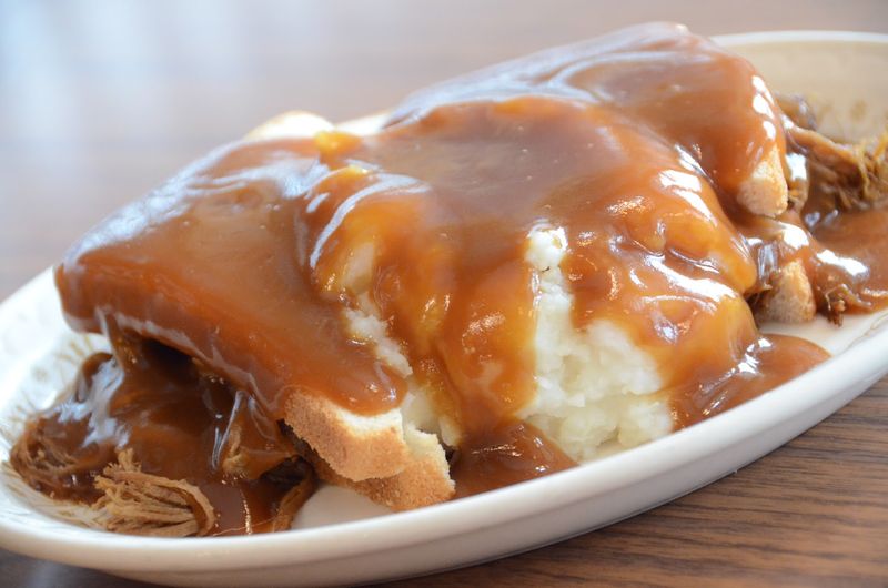 Lunch Specials That Iowa Diners Do Best