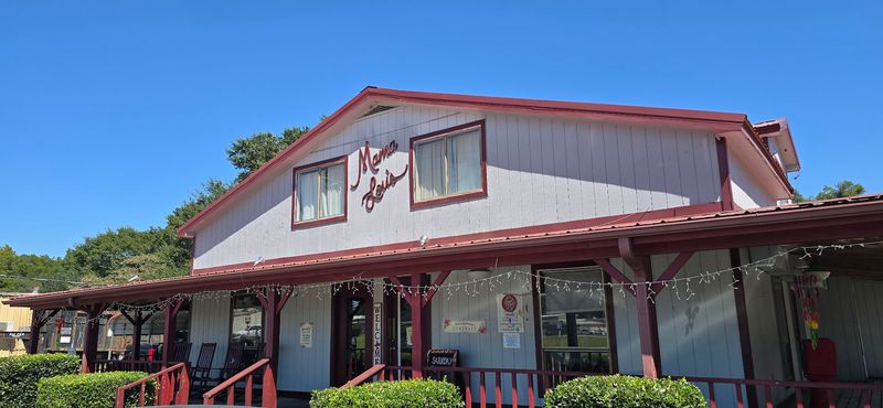 Mama Lou's Restaurant 