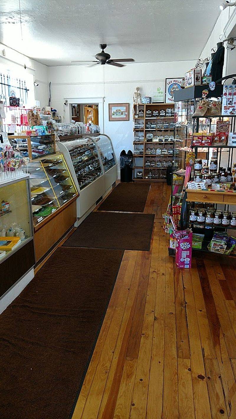 A Cozy Shop With Old-School Charm