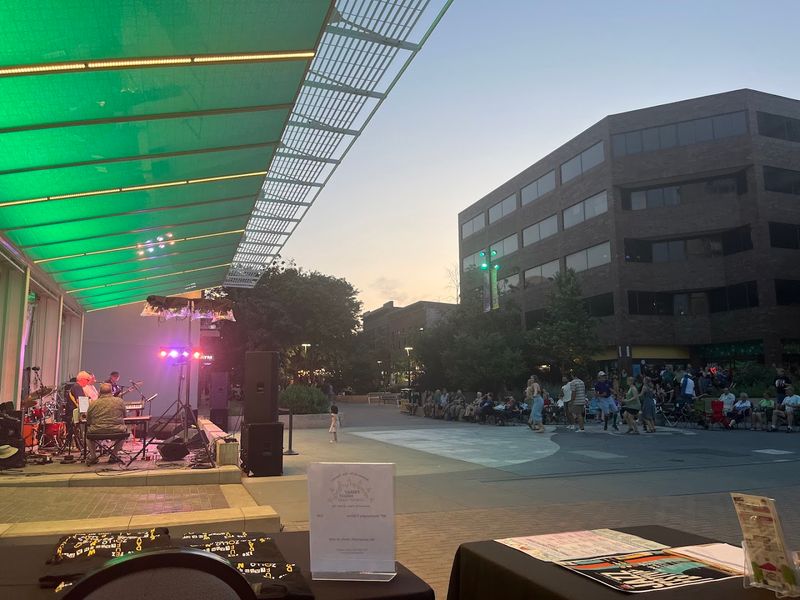 Iowa City Jazz Festival, Downtown Iowa City