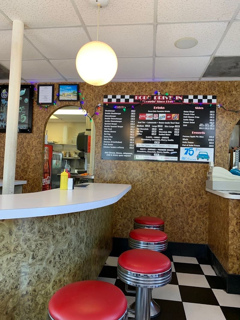 Bobo's Drive-In, Topeka