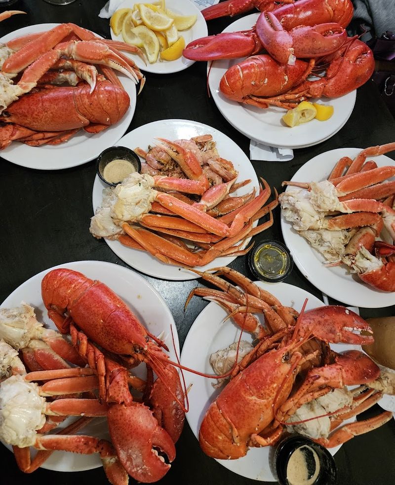 Lobster Nights That Seafood Fans Plan Around