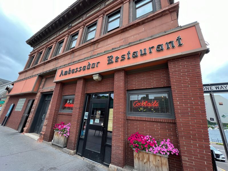 Ambassador Restaurant – Houghton