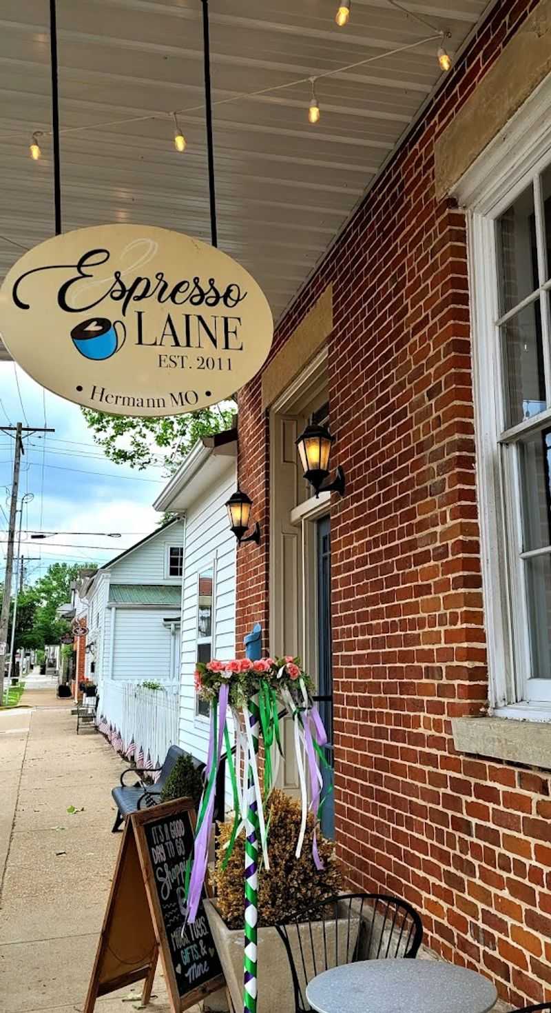 Espresso Laine
