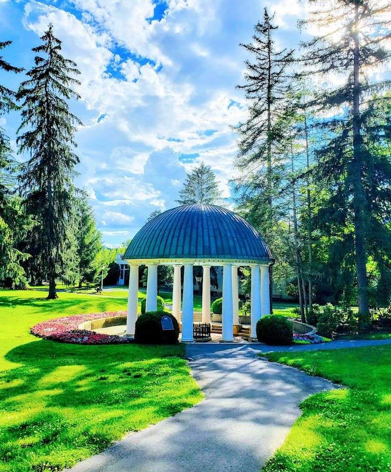 The Greenbrier Resort Bonus