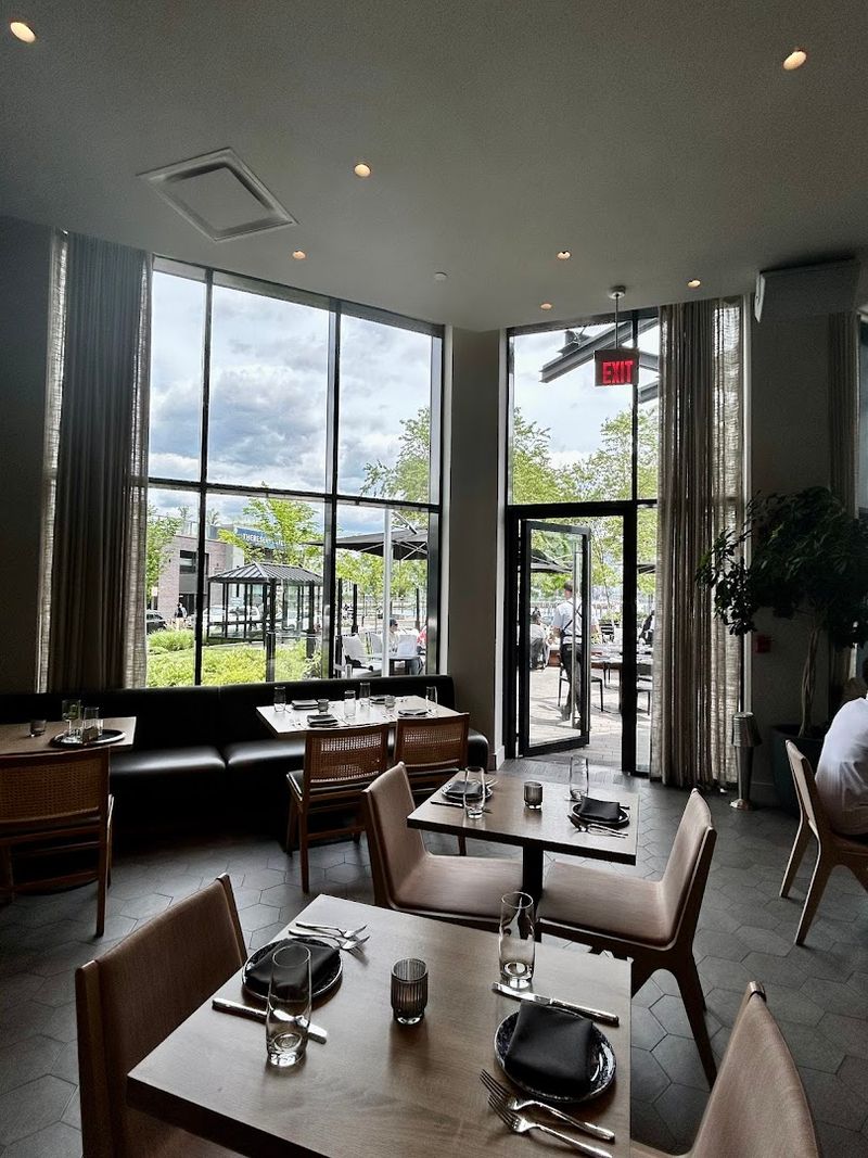 Blu On The Hudson, Weehawken