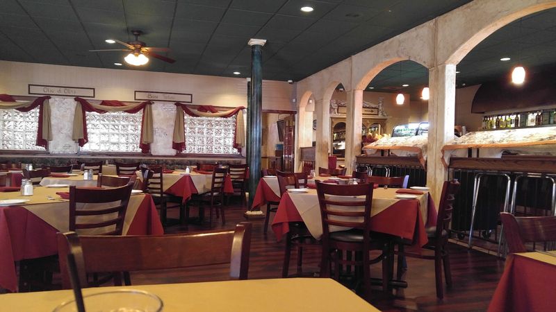 The Southern Boulevard Setting Keeps Things Easy
