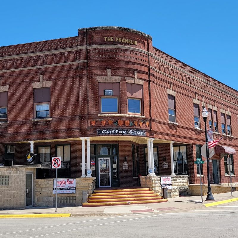 Franklin Hotel, Strawberry Point
