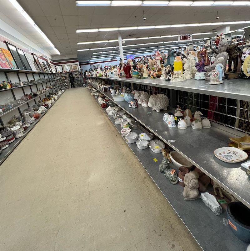 Housewares And Home Decor
