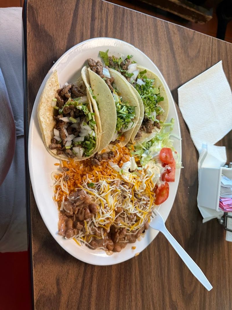 Crunchy, Loaded Steak Tacos Worth Talking About