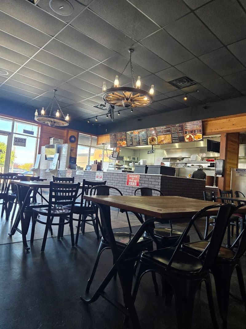 A Spot That Works For Families, Couples, And Solo Diners Equally Well