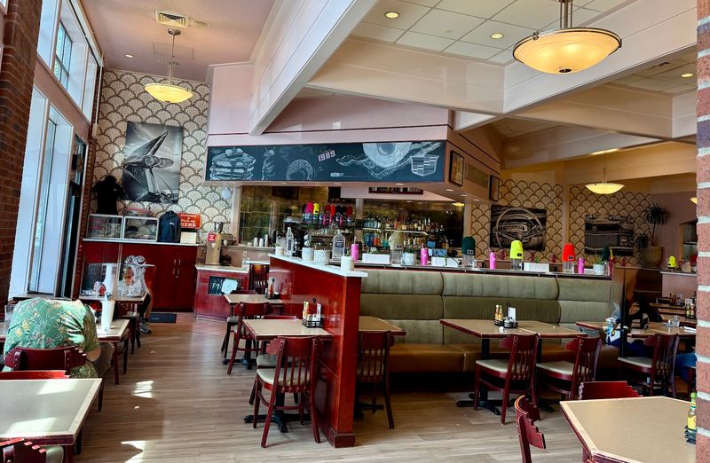 Cadillac Cafe