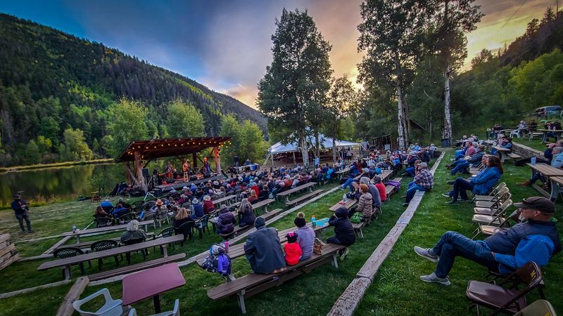 8750' Festival, Red River
