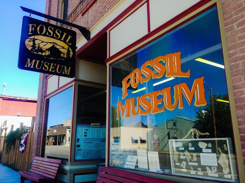 Oregon Paleo Lands Center