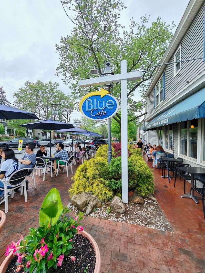Blue Café