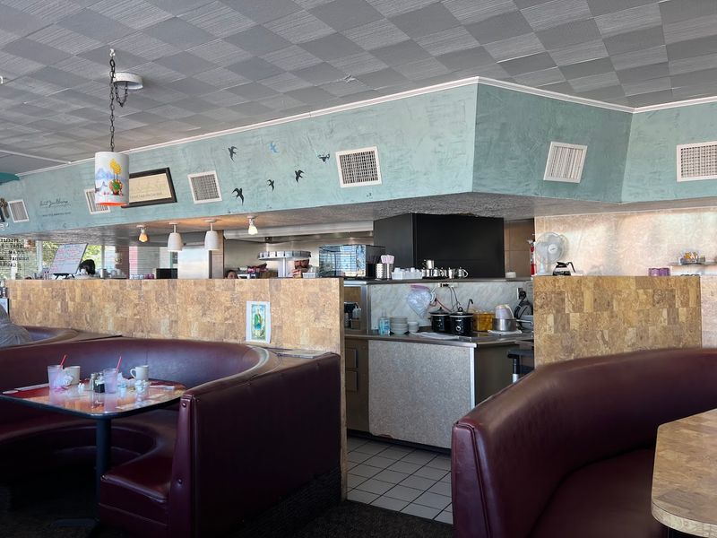 Loyola's Family Restaurant