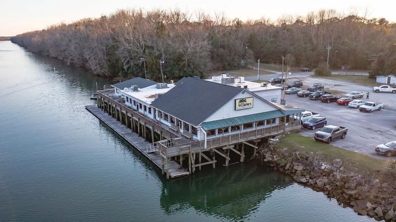 Gilligan's Seafood Restaurant