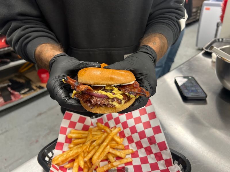 Smash & Grab Burger Co., Knoxville