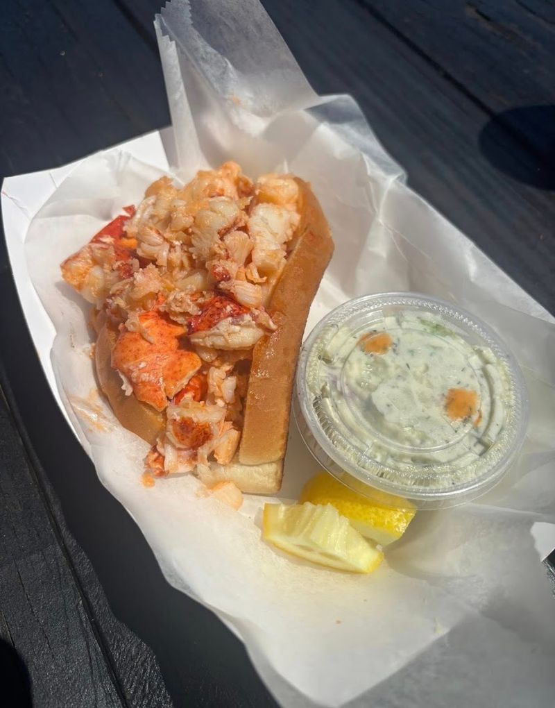 The Lobster Roll That Leads The Menu