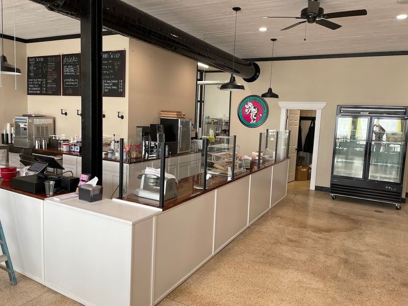 The Hiawatha Creamery, Hiawatha