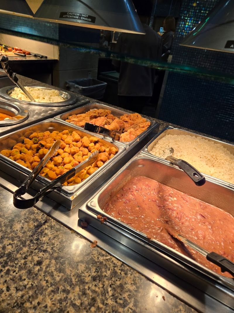 The Buffet Spread Goes Way Beyond Shellfish