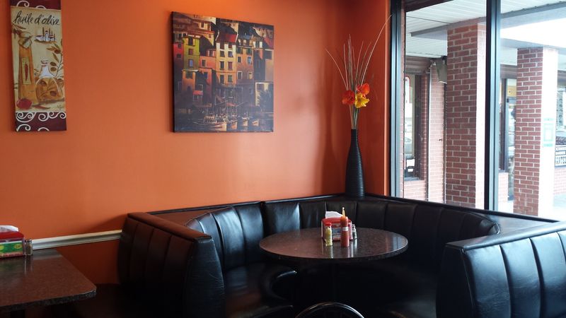 Why Q Time Restaurant Feels Rooted In Atlanta's Historic West End