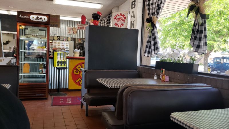 Why Betty's Cafe Deserves A Spot On Your Utah Travel List