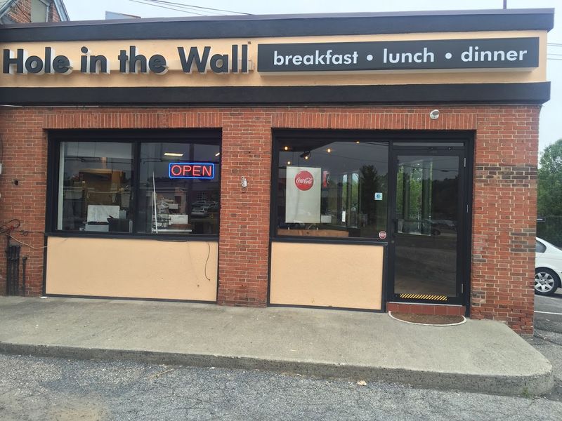 Hole In The Wall, Fairfield