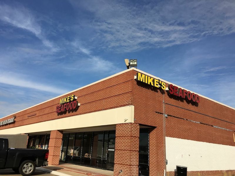 Mike's Seafood And Steakhouse