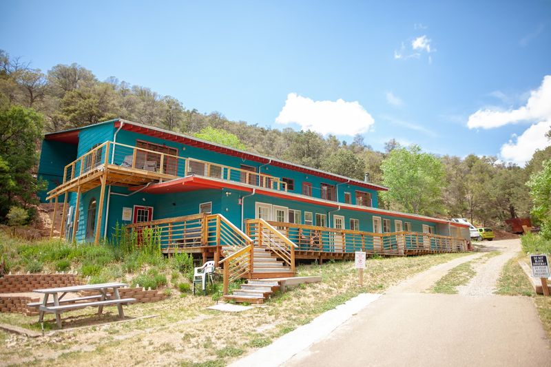 Small-Town Warmth In The High Country