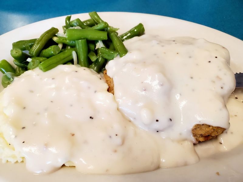The Chicken Fried Steak That Keeps Road-Trippers Rerouting