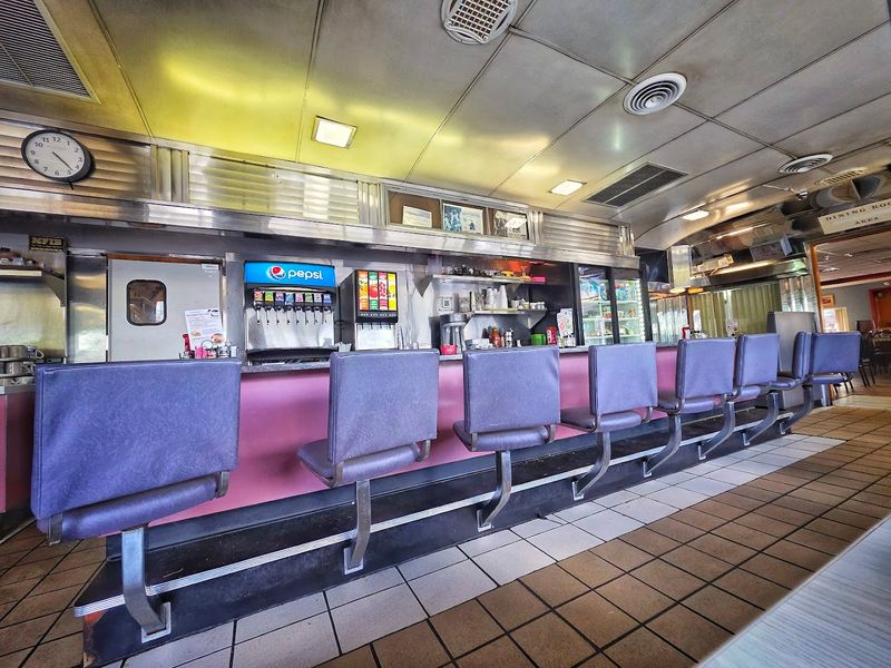 The Lincoln Diner