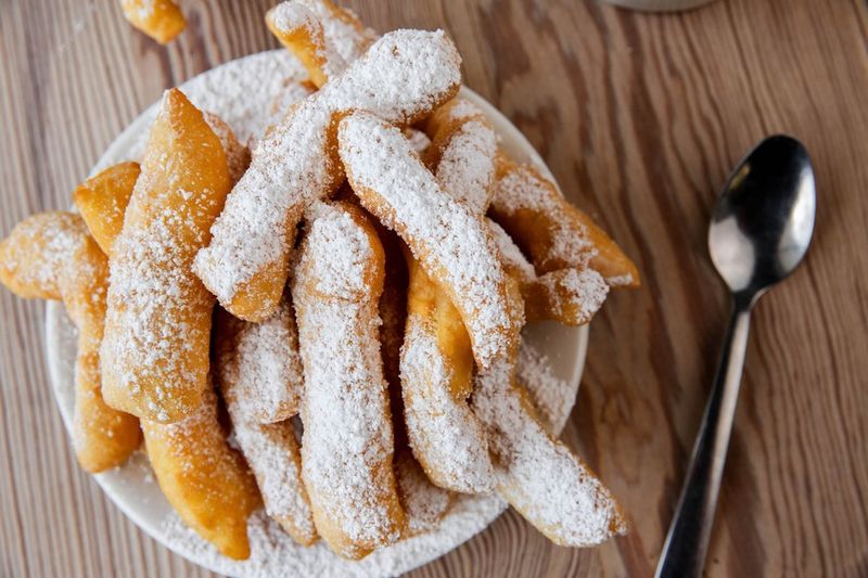 Powdered Sugar Before The Next Errand