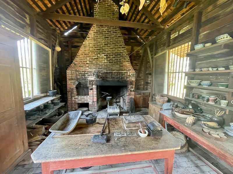 Guided Tours And The Docent Experience