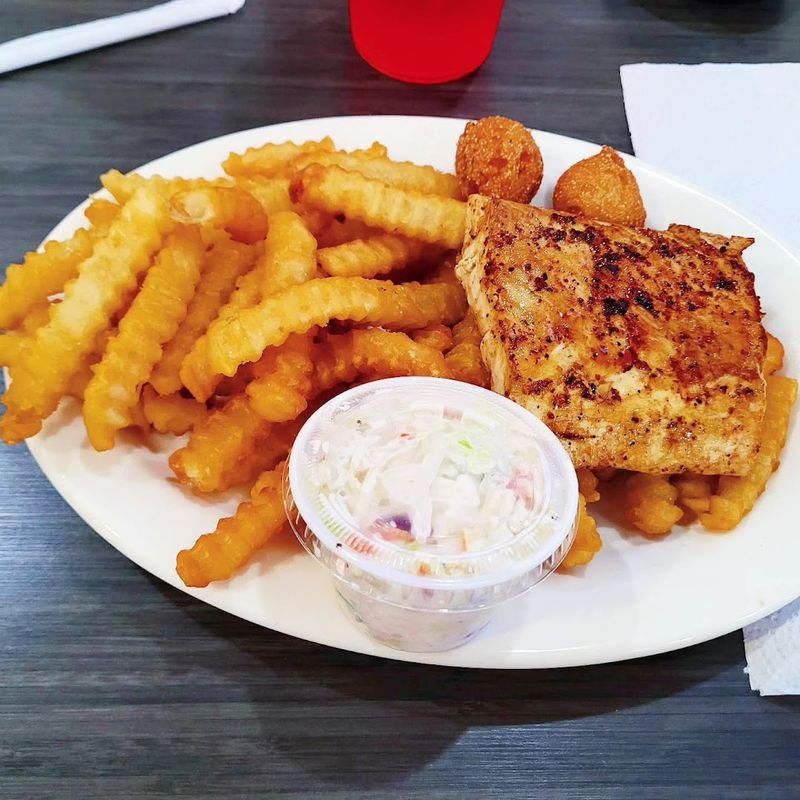 Blue Plate Specials, A Kids Menu, And A Kitchen That Thinks About The Whole Table