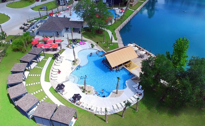 Understand Pool And Amenity Hours