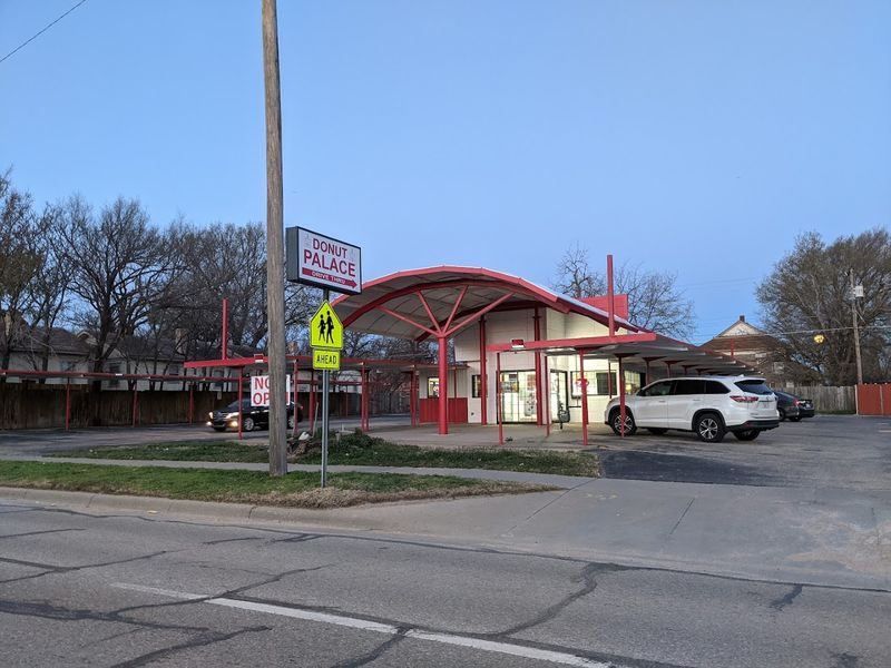 The Donut Palace, Wichita